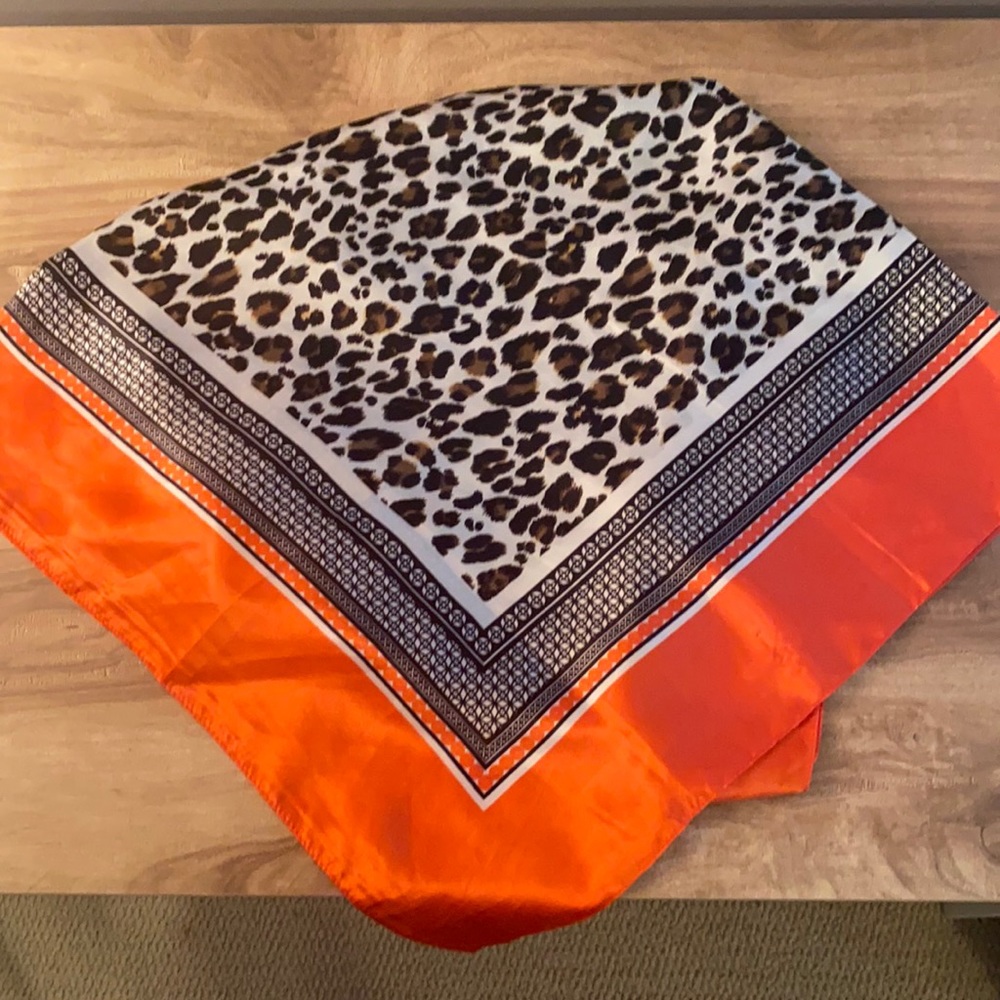 Silky bandana